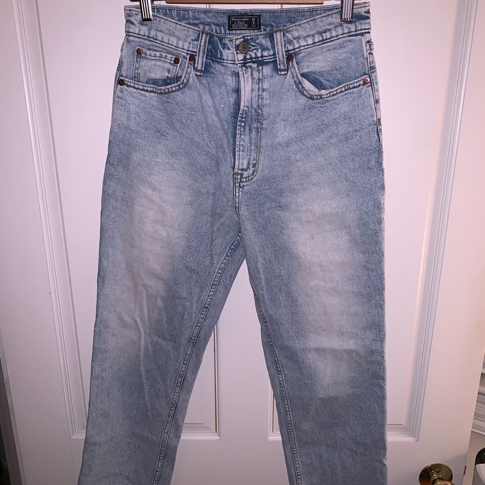 slim straight leg abercrombie jeans